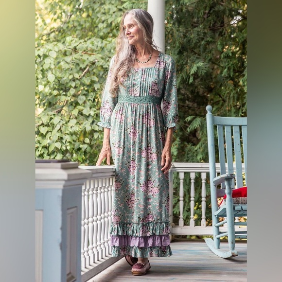 April Cornell Dresses & Skirts - April Cornell Green and Purple Floral Maxi Dress